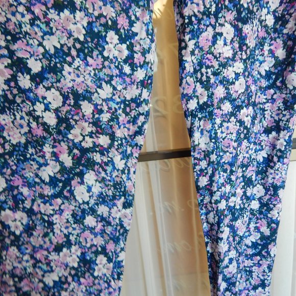 WAYF Floral Wide Leg High Waist Flowy Pants - Picture 5 of 5